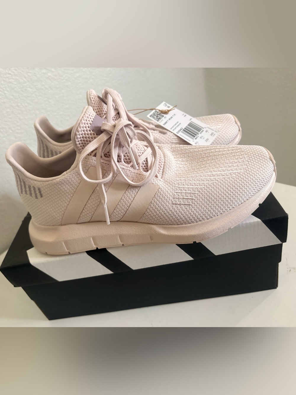 adidas Women's Light Pink Knit Casual Sneakers